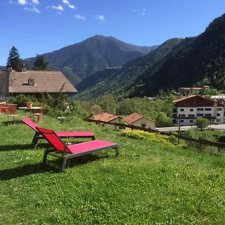 Rez De Jardin De Chalet Bois , Calme Et Verdure ! Saint-Martin-Vésubie Exterior foto